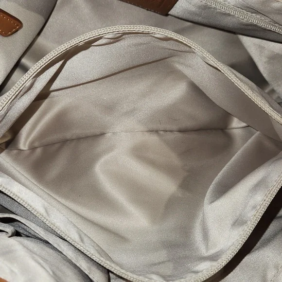 Coach - Picture 12 of 15